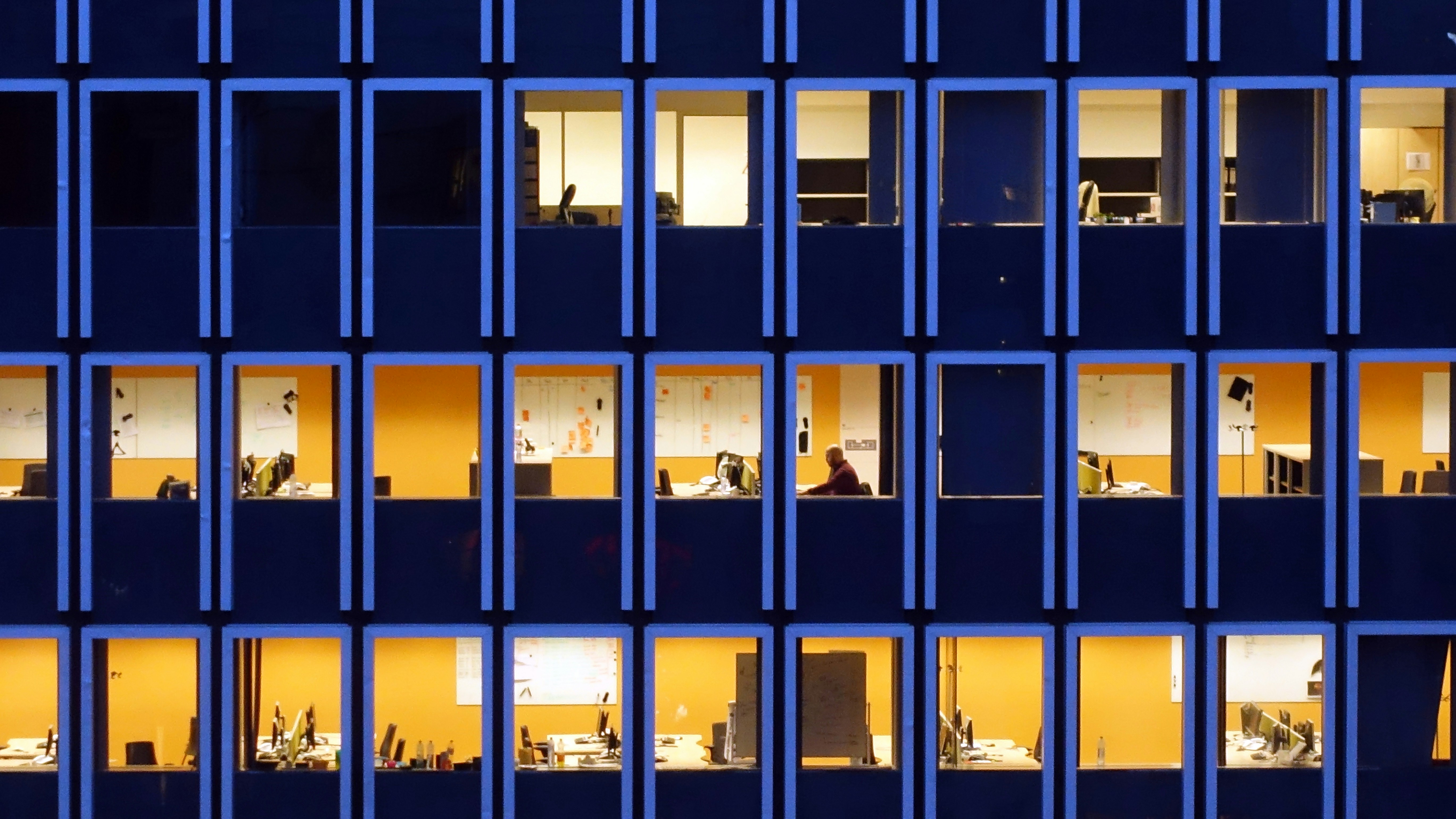 Pay Band Management: A Practical Guide for HR Leaders